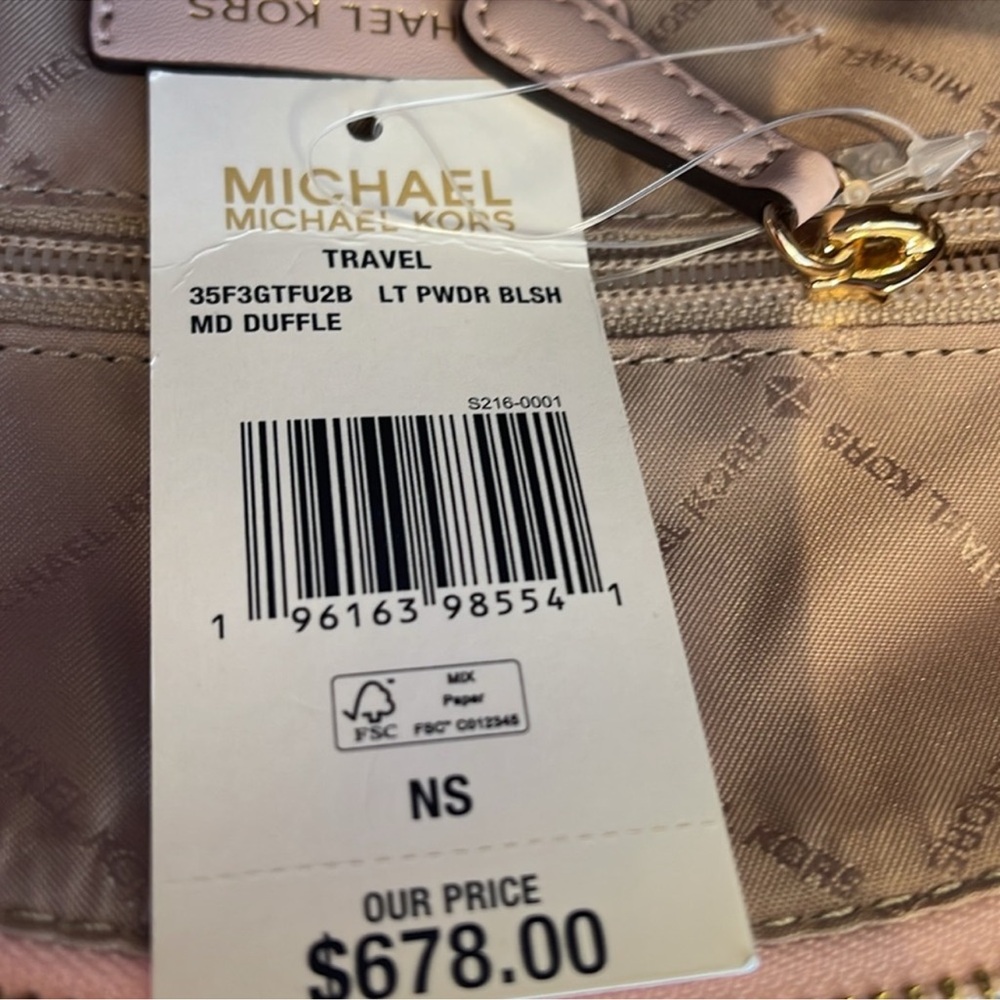 Michael Kors med Duffel Travel - Leather/Coated
Light Powder Blush NWT - Picture 13 of 16
